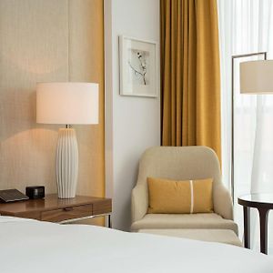 King Room Mobility Access